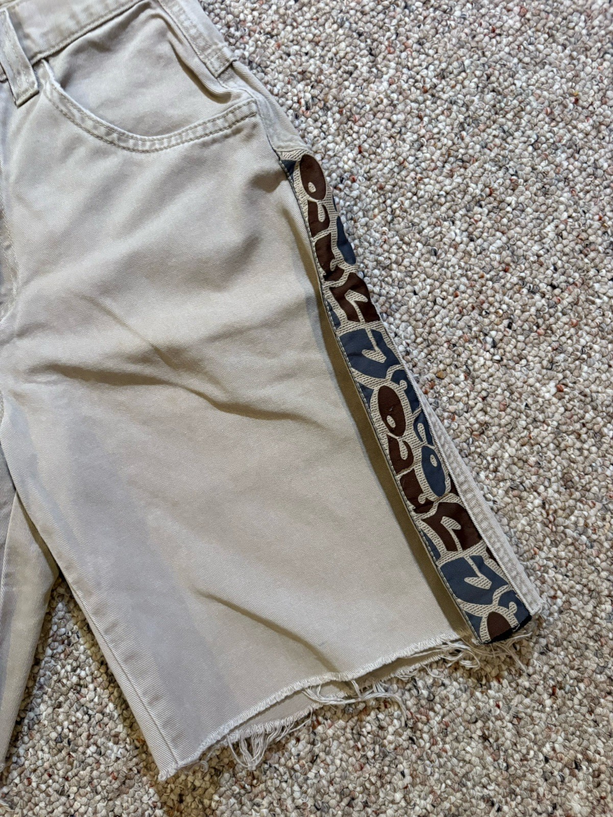 Vtg Youth Boys JNCO Baggy Cut Off Shorts. Size 8