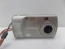 Olympus Camedia D-540 Zoom 3.2MP Digital Camera - No Power, Broken Screen