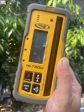 Trimble HL750U Spectra Ricevitore Laser Radio di Precisione Senza Coperchio Batteria