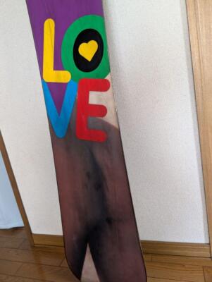 Burton love 152cm Playboy Premier Limited Edition snowboard CAMBER