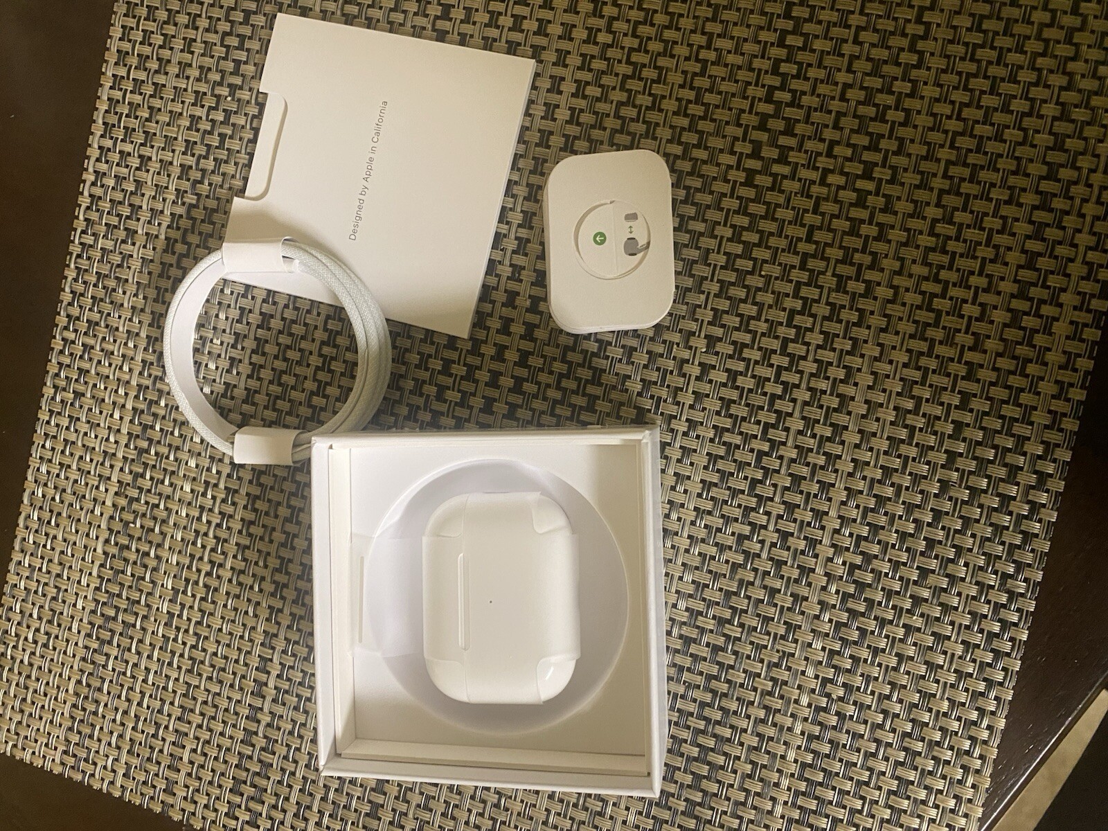 Apple AirPods Pro 2 with MagSafe & USB-C Wireless Charging Case-image