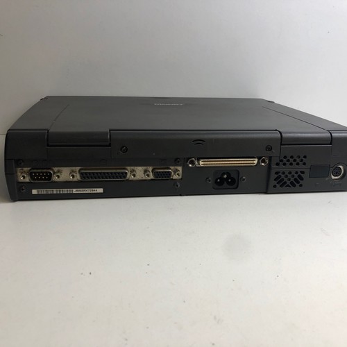 Compaq Armada 1590DT Vintage Laptop - Picture 6 of 8