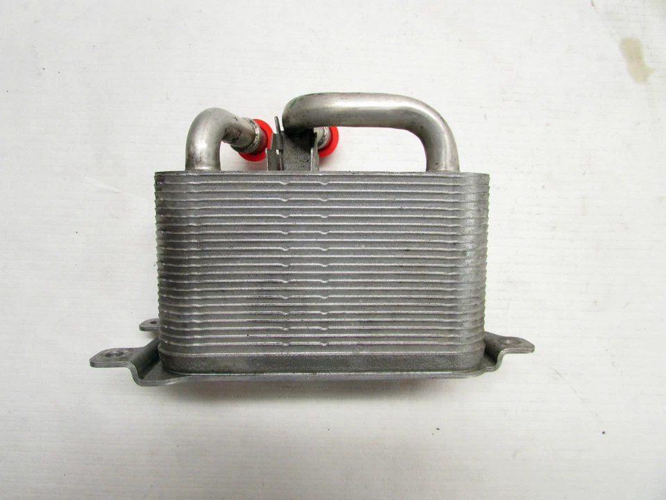 BMW 525XI 530XI 2006 transmisión enfriador de aceite 1721 7534896 OEM 04 05 07 08 Foto 2 de 4