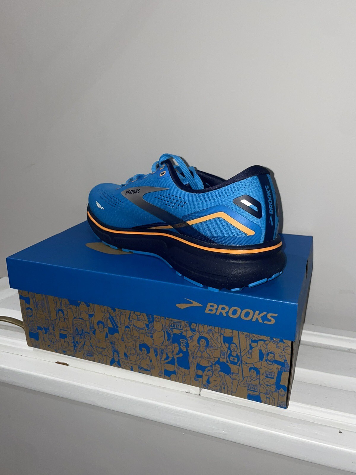 Brooks Ghost 15 GTX Men’s Size 11 GoreTex Running Shoes Blue/orange