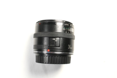 Canon EF 24mm f/2.8 non-IS Lens (106) - Picture 7 of 8
