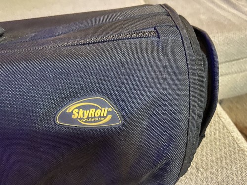 Skyroll 24" Nylon Garment Roll Up Luggage Travel Bag - Picture 2 of 12
