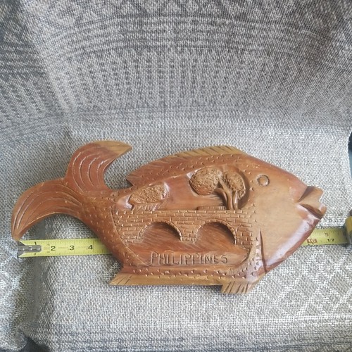 Vintage Hand Carved Wood Fish - Folk Art - Philippines - 17" x 8.5" x 1" - 第 1/15 張圖片