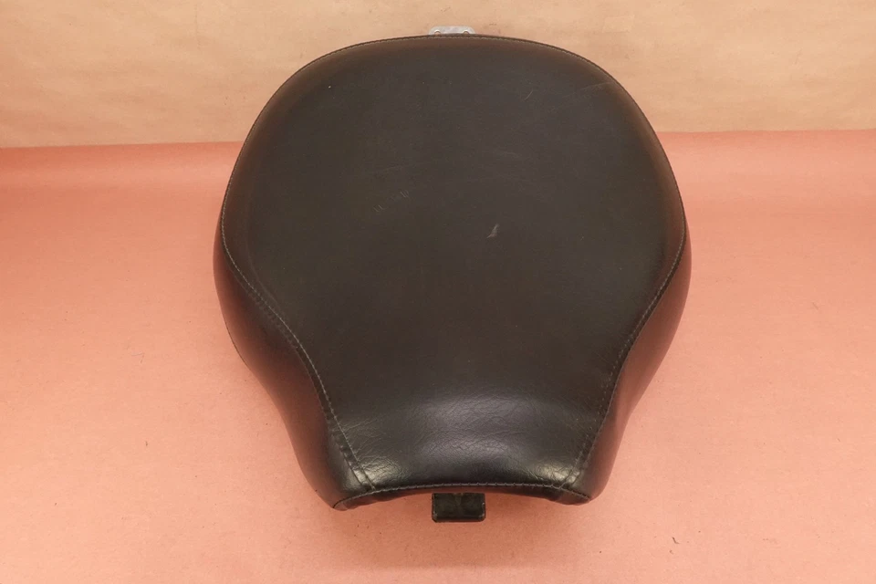 Asiento delantero del conductor Suzuki Boulevard C50 VL800 2005-2009 Foto 3 de 4