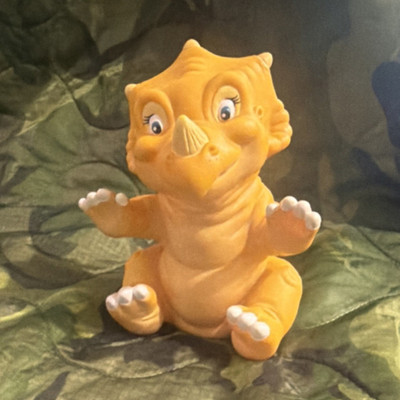 Land Before Time CERA 1988 Orange Triceratops Hand Puppet Rubber Toy  