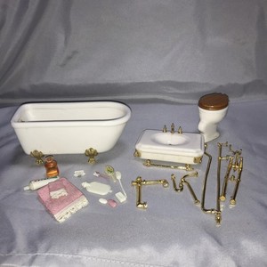 Dollhouse Miniature Bathroom Set Lot White/Gold Tub Sink Toilet Accessories