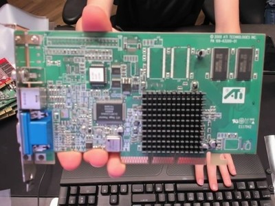 ATI TECHNOLOGIES INC RAGE 128 PRO [ID 063] Retro Grafikkarte AGP