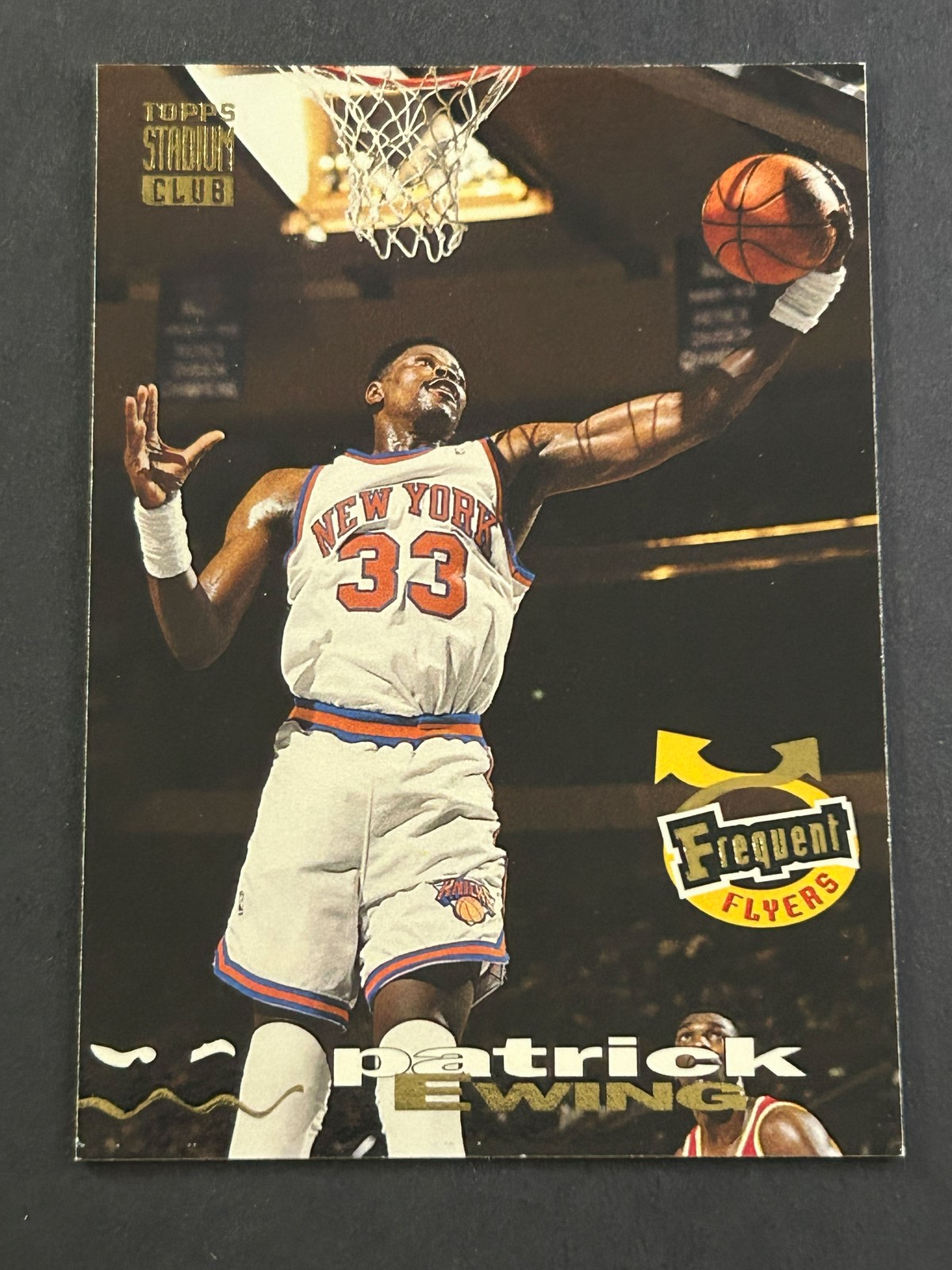 1993-94 Stadium Club #189 Patrick Ewing Frequent Flyer Upgrades New York Knicks