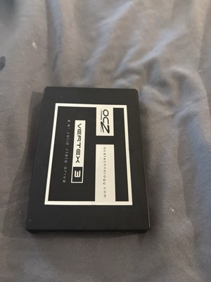OCZ Tech Vertex 3 VTX3-25SAT3-120G 120GB 2.5'' SATA III Solid State Drive
