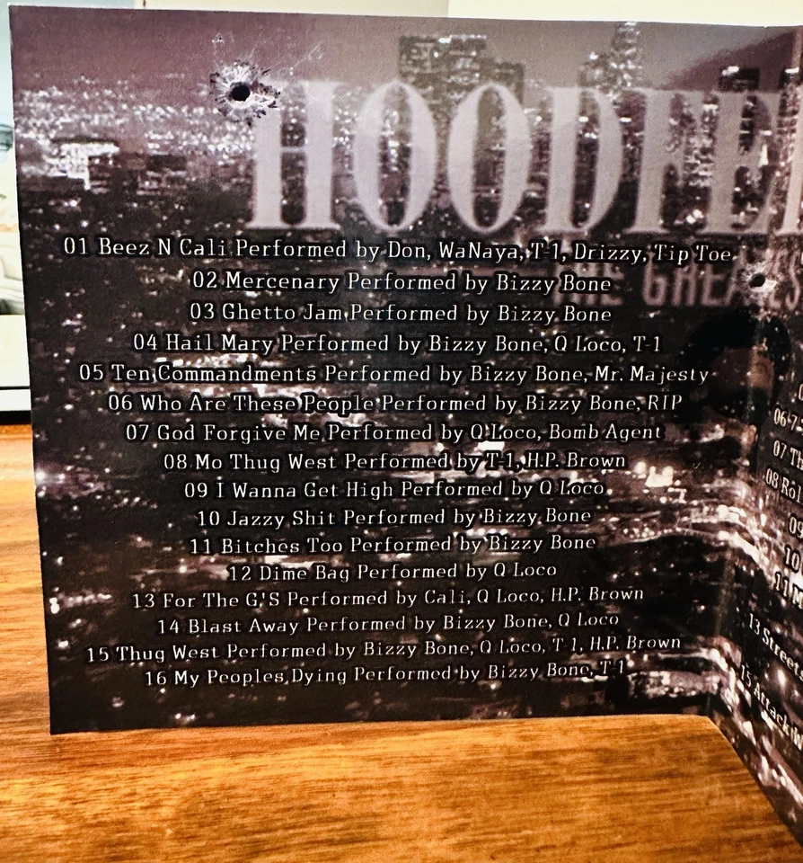 Bizzy Bone Hoodfellaz 3 The Greatest Hits 2Cd Version Feat T.1 HP QLoc VeryRare Foto 3 de 4