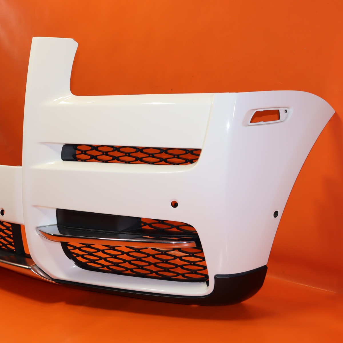 Rolls-Royce Cullinan 2019-2024 Front Bumper P/N 51117448893