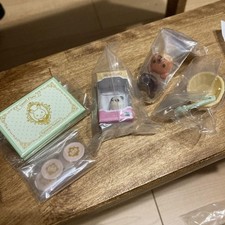 Sylvanian Families Gacha Gacha 3-piece set