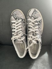 Adidas AOH - 001 Stan Smith Python Print (B26...