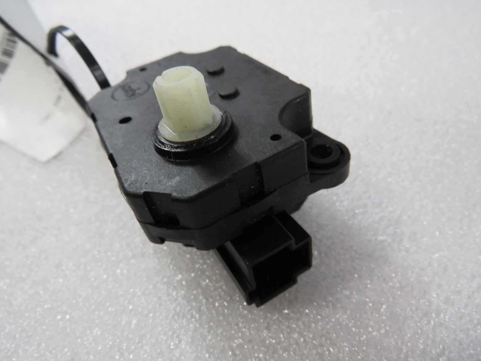 Ferrari 458 Italia, 488, FF, California, Actuator, Used, P/N 82048100