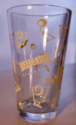 Vintage Beefeater ''Live A Little'', Clear 16 Oz Pint Glass By Libbey