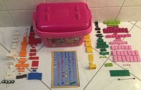 5585 LEGO Pink Brick Set