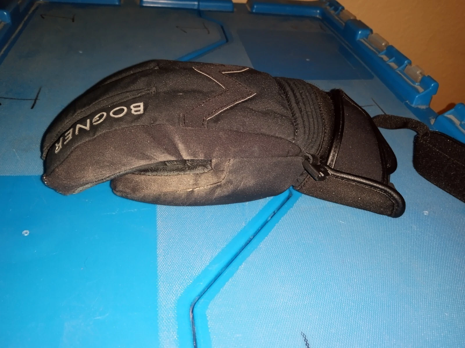RIGHT GLOVE ONLY Bogner Soft R-Tex XT Ski Glove Sz US Windproof Waterproof