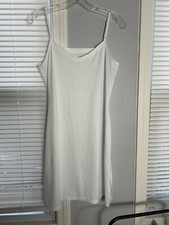 VANITY FAIR V-Neck Full Slip WHITE SIZE S