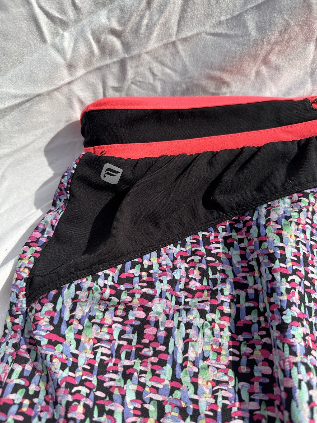 Fabletics Multicolored Lined Running Shorts L Wom… - image 7