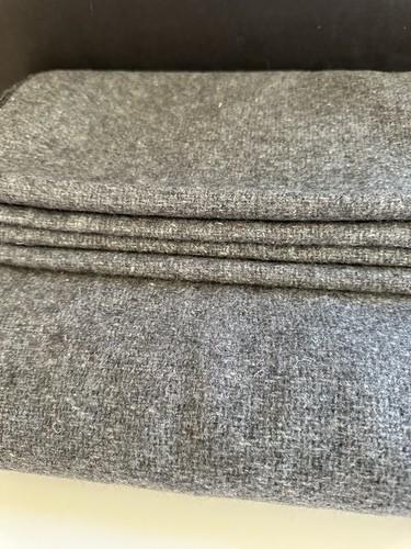 Vintage Wool Blanket Full Size Farmhouse Lodge Camp Stadium Gray 80x59 - Picture 8 of 24