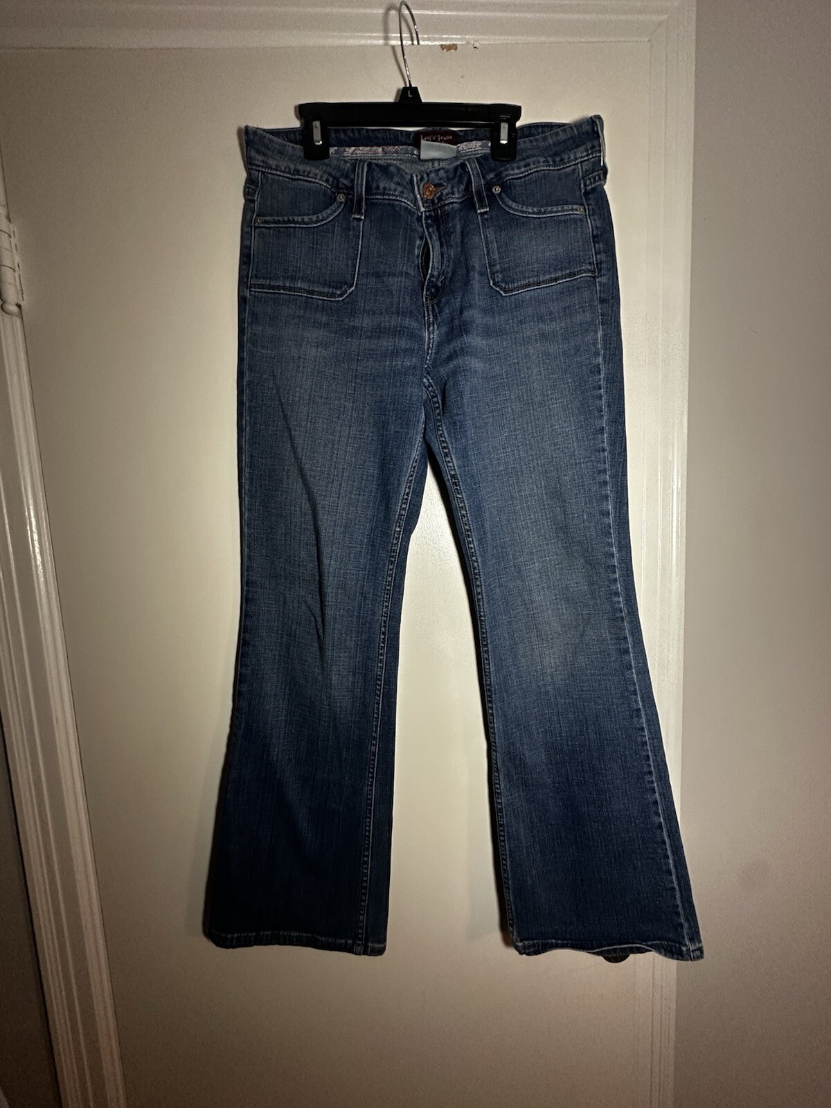 Levi's 545 Med. Wash Denim Jeans Size 10M Low Rise Bootcut Flare Y2K stretchy