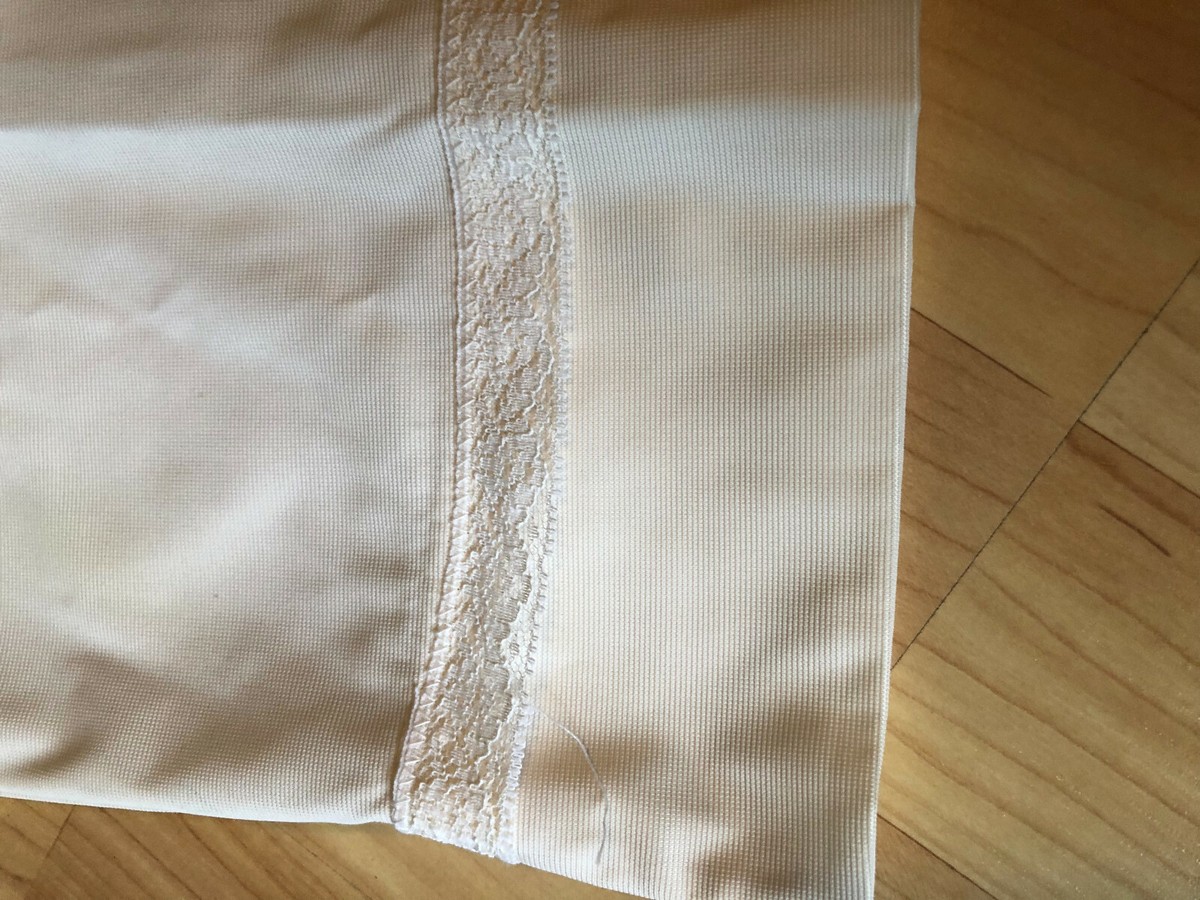Jupon Vintage (half Slip) Taille L - Blanc, Taille élastique, Dentelle Et Nœuds - Occasion Très Bon état