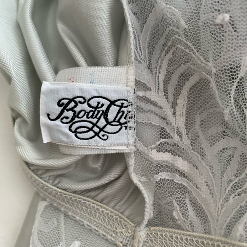 Vintage Body Inc Half Slip Lace Trim Light Mint Green Size Medium - Picture 7 of 9