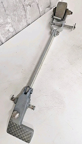 Tennant T1 Scrub Head Lift With Wheel, Lever & Bolts Used Complete Assembly