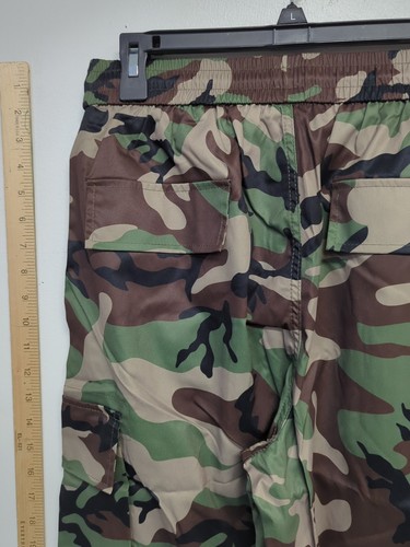 Pantalones cargo Shein camuflados estampados con bolsillos con solapa y bolsillo lateral M M81 (30110) - Imagen 5 de 8