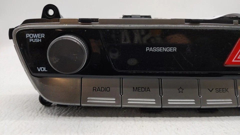 Hyundai Sonata 2018-2019 pantalla de información JYUW4 Foto 2 de 4