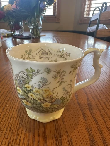 Royal Doulton Brambly Hedge Collection Spring Beaker Mug Cup 1983 Vintage