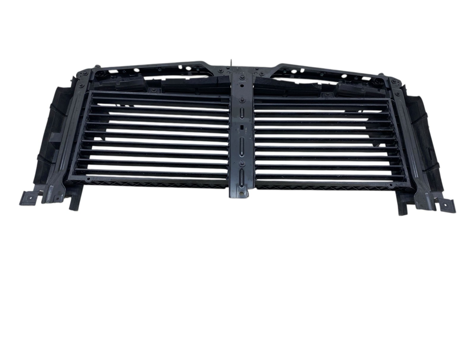 2024-2025 Chevy Traverse OEM 2.5L Awd Front Upper Radiator Shutter Assembly