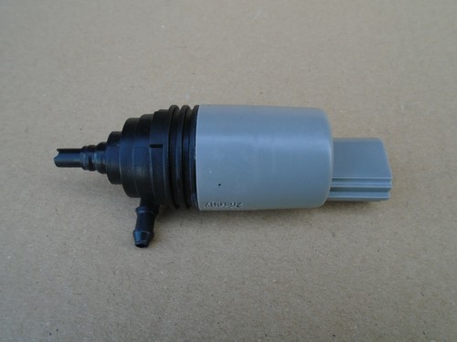 BMW 1er E87 Wischwasserpumpe Wasserpumpe 6934159 117tkm