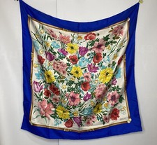 GUCCI ITALY VINTAGE SILK SCARF COMB FLORAL PRINT HAND ROLLED