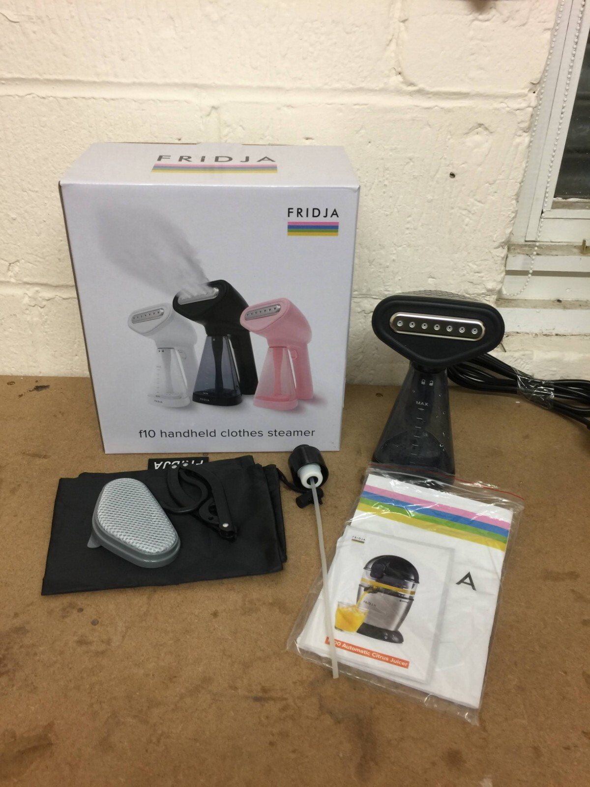 fridja powerful handheld clothes steamer