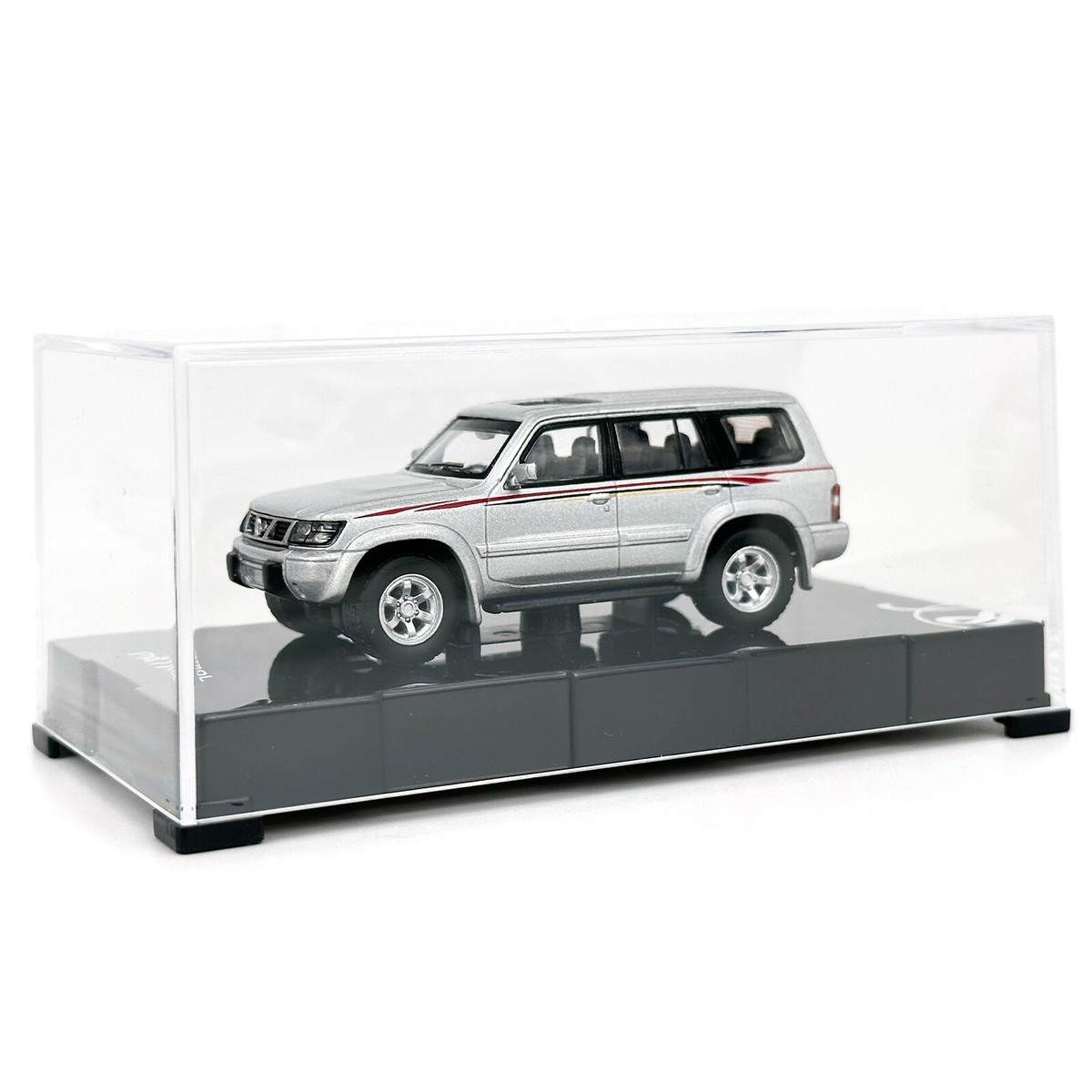 1/64 Scale Nissan Patrol Y61 1998 Diecast Model Car Collectibles