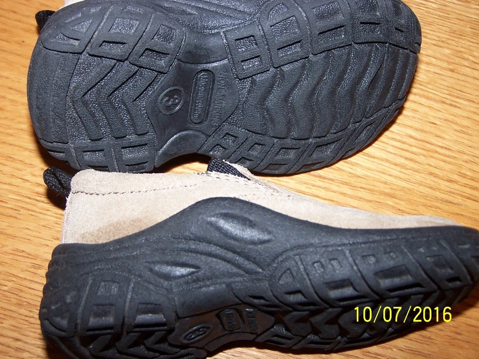 Zapatos sin cordones para bebés de Kid Connection, talla 3, cuero beige, EXCD Foto 3 de 3