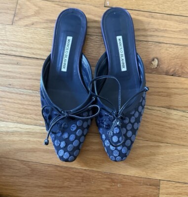 Manolo blahnik Rare Slides 