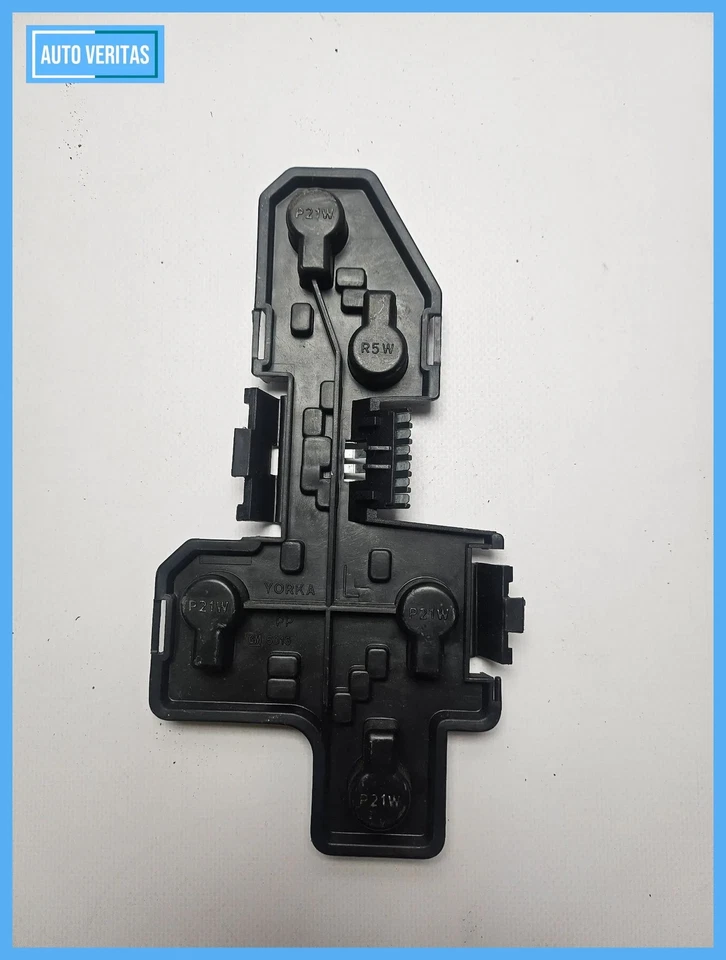 Original Opel Corsa B lamp carrier rear light Links GM 5016 YORKA - Image 4 of 4