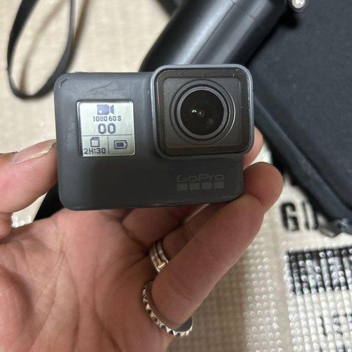 GoPro Hero5 Black Kerma Grip Selfie Stick & Storage Case Bundle - Picture 10 of 11