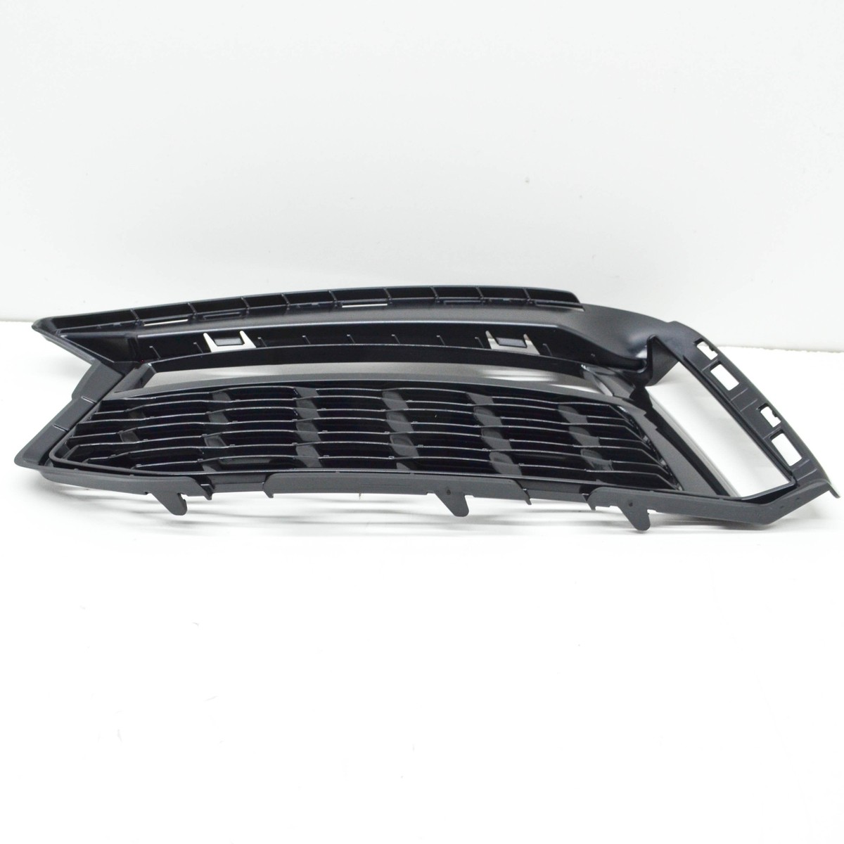 BMW 5 G30 M Sport Front Bumper Lower Left Grille 51118064963 NEW