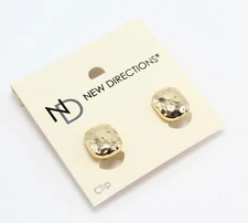New Directions Hammered Gold Clip On Earrings nwt #E1340
