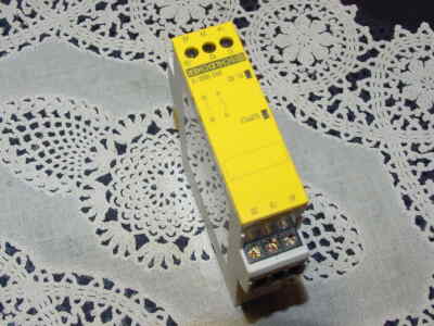 Schleicher SN0 5002.1K Safety Switching Device, Emergency-Off Relay Used!
