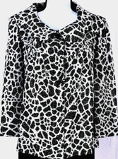 ST.JOHN Evening Women Knit White Black Silver Studs Throughout Jacket Sz 8