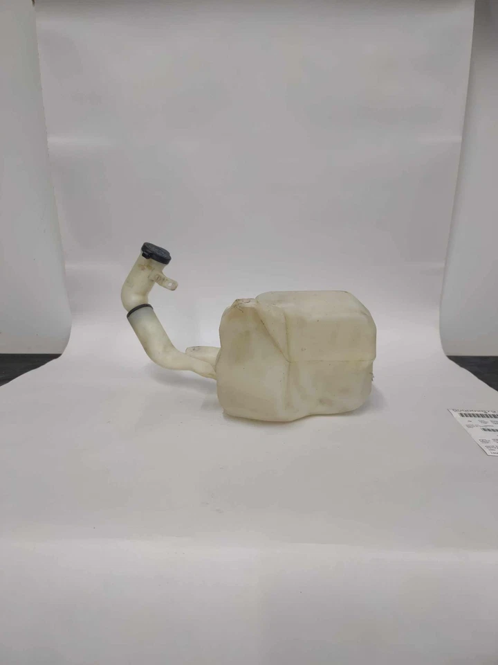 Oldsmobile Intrigue 1998-2002 botella lavadora 10298948 Foto 3 de 4