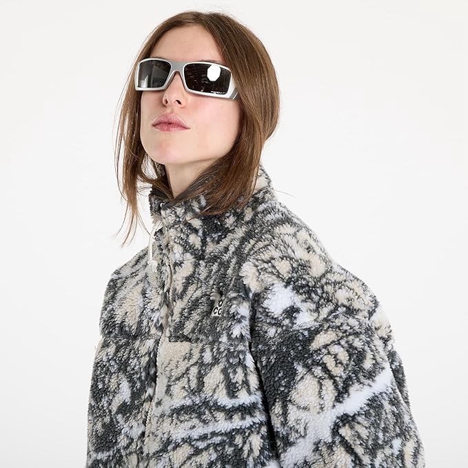 Sz M- Nike Women’s ACG "Canwell Glacier" Sherpa Jacket, Light Orewood Brown. image 3